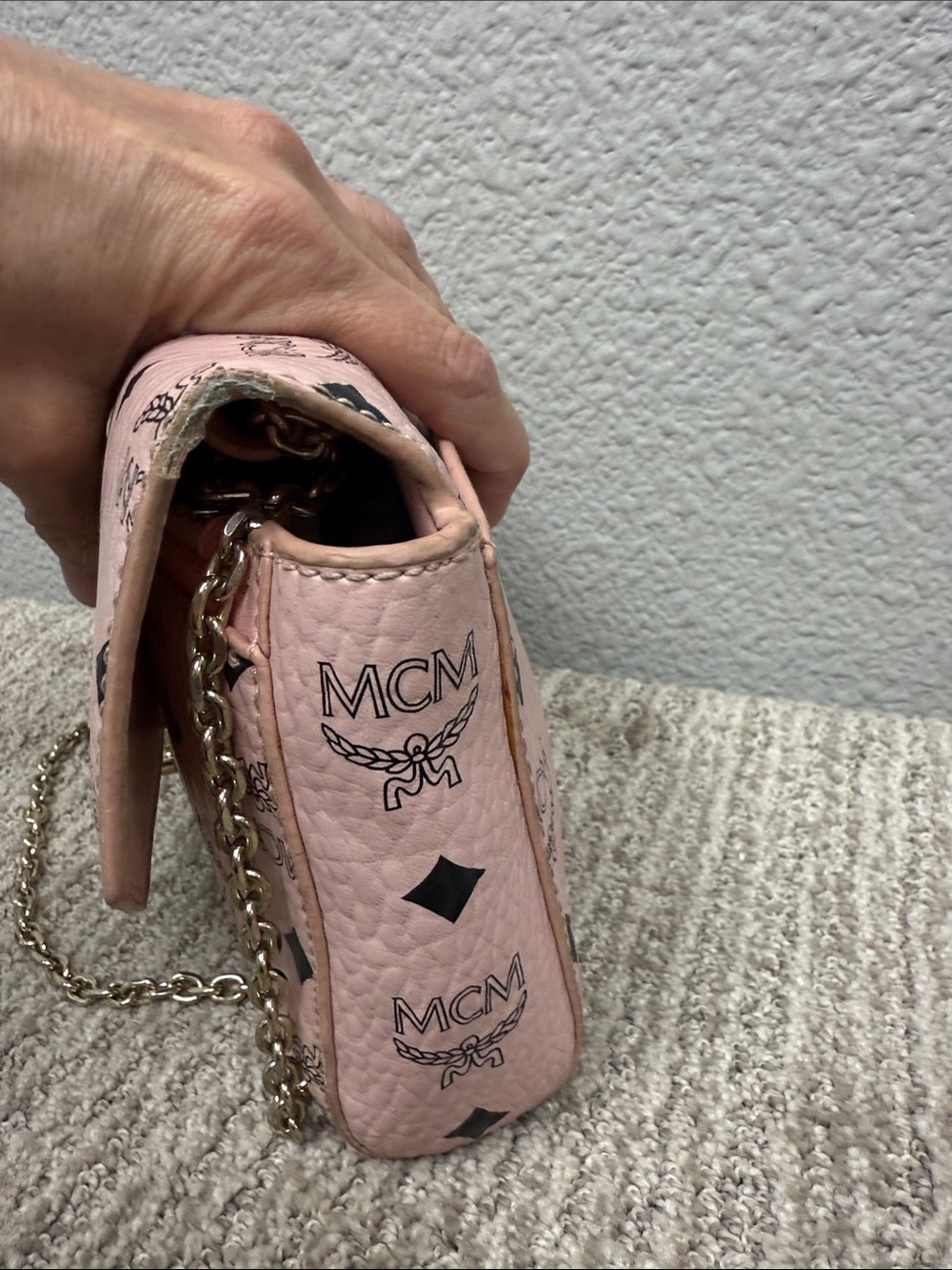 Blush Pink Visetos Crossbody with Gold Chain - Picture 5 of 10